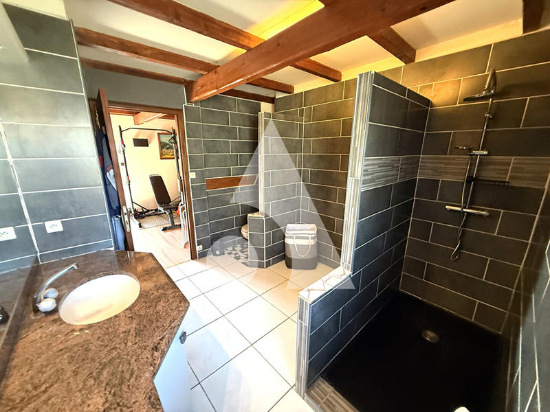 Maison - 130 m² - 5 pièces