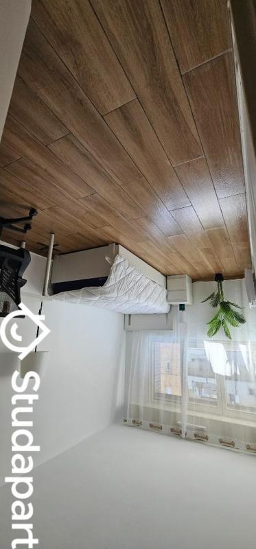 Chambre - 10 m² - 1 pièce