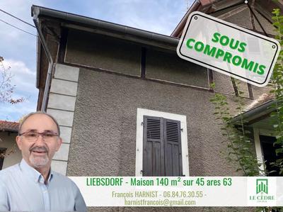 Maison - 140 m² - 6 pièces