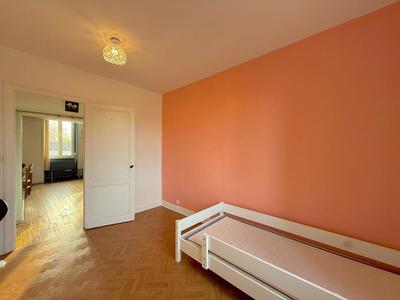 Appartement - 102 m² - 4 pièces