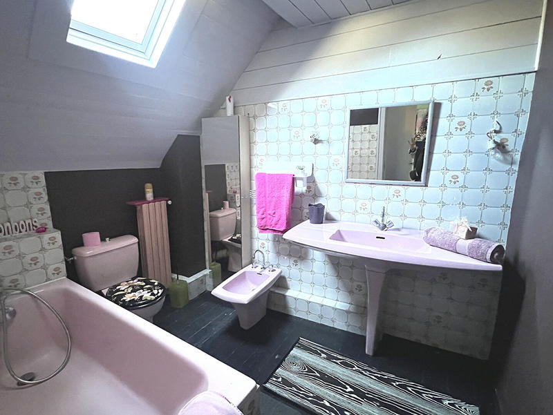 Maison - 121 m² - 5 pièces