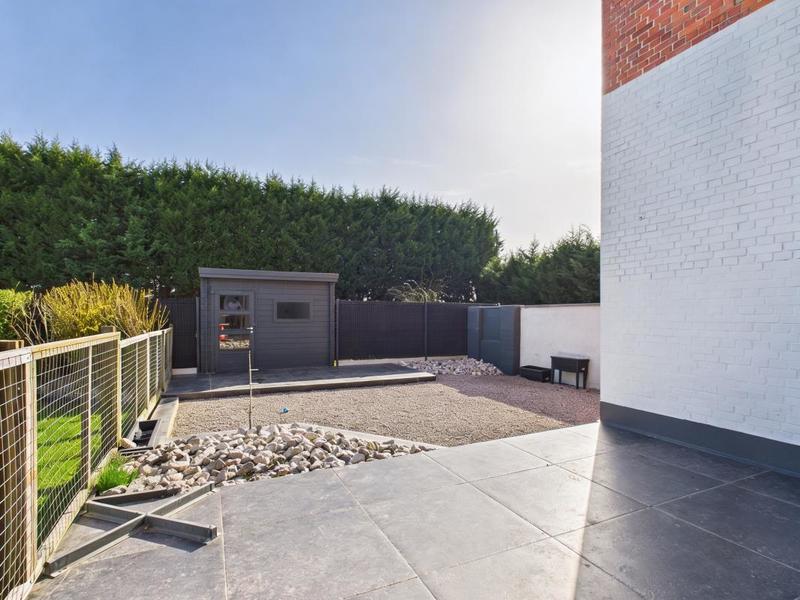 Demeure - 160 m² - 6 pièces