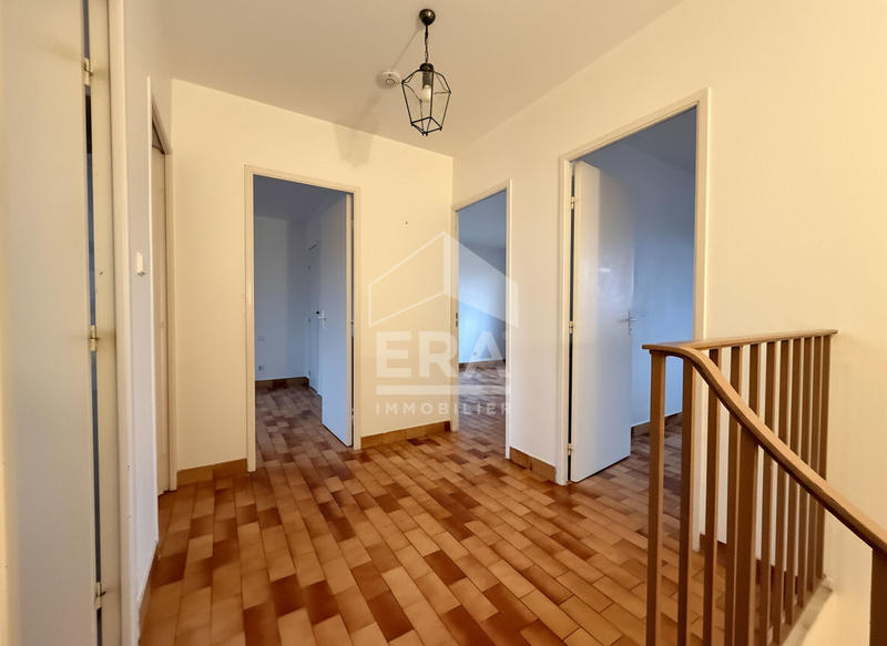 Maison - 102 m² - 4 pièces