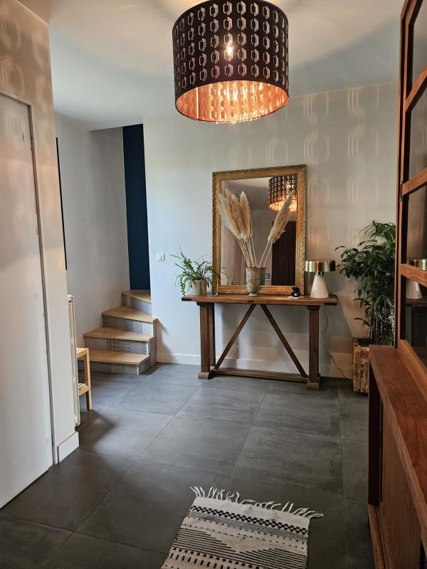 Maison - 273 m² - 10 pièces