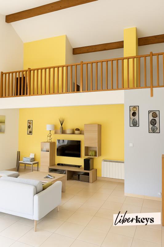 Maison - 218 m² - 8 pièces