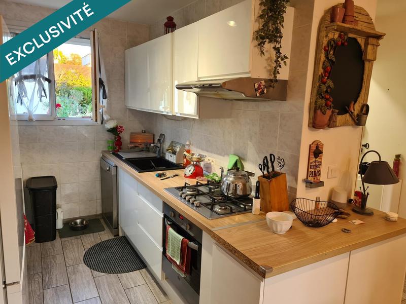 Maison - 96 m² - 3 pièces