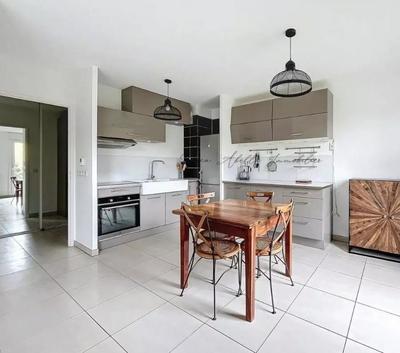 Studio - 34 m² - 1 pièce