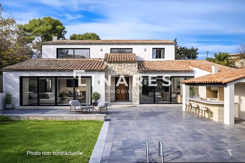 Villa - 260 m² - 7 pièces