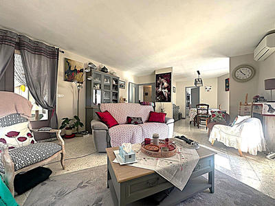 Appartement - 91 m² - 3 pièces