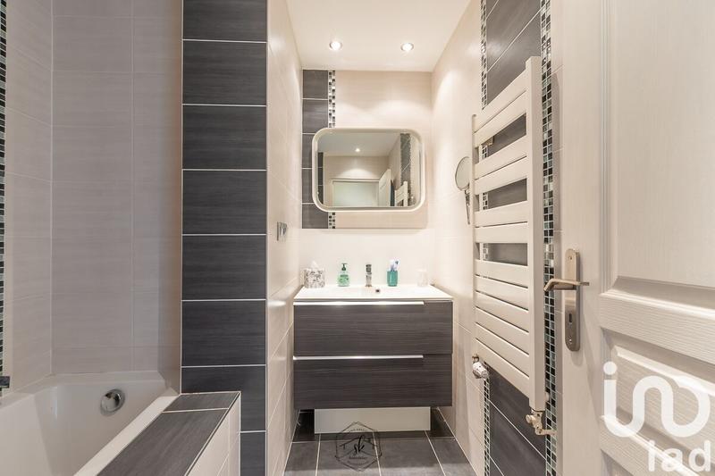 Maison - 118 m² - 6 pièces