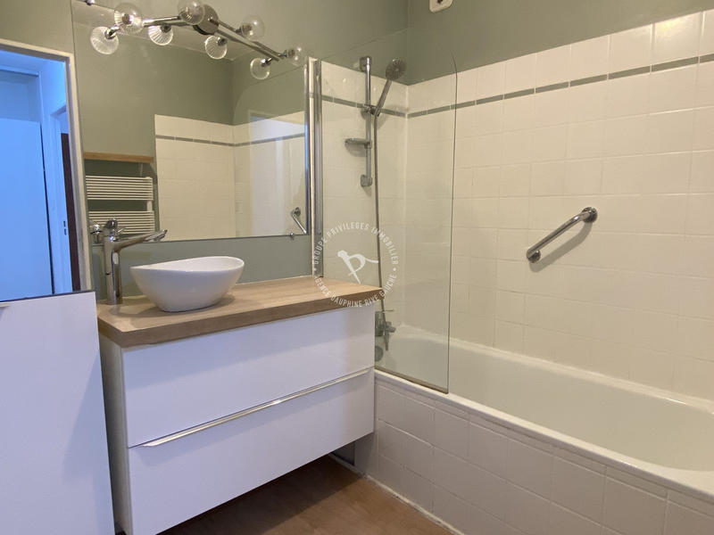 Appartement - 89 m² - 3 pièces