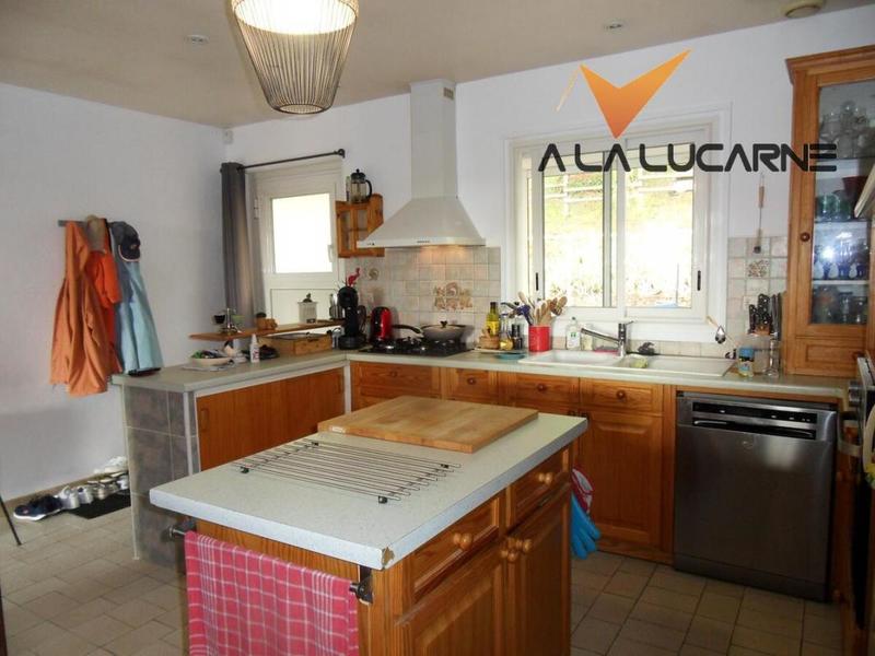 Maison - 94 m² - 4 pièces