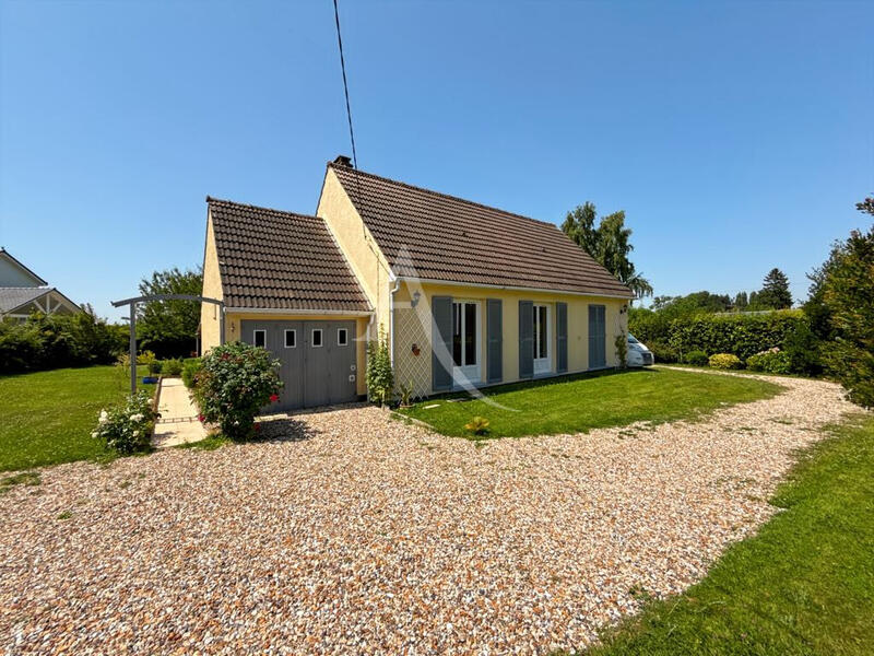Maison - 96 m² - 5 pièces