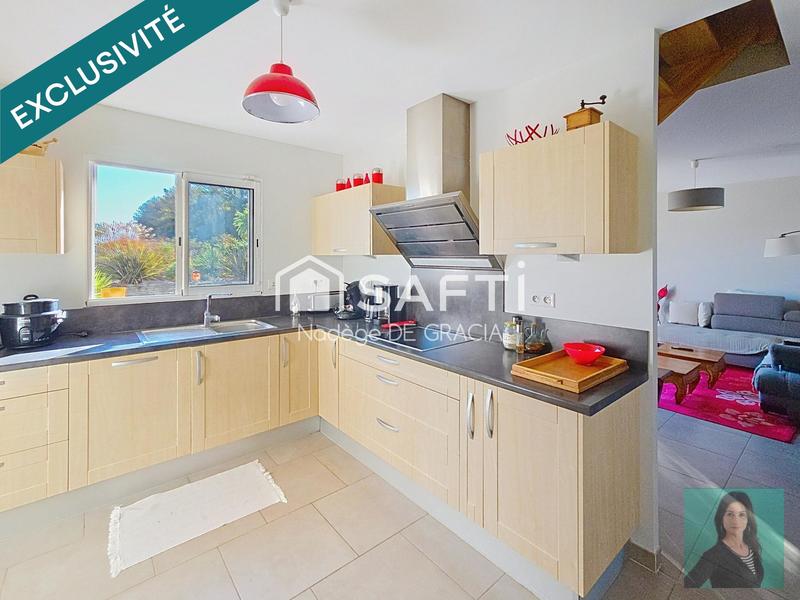 Maison - 104 m² - 4 pièces