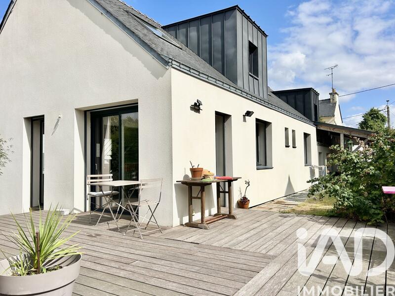 Maison - 122 m² - 6 pièces