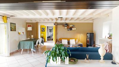 Maison - 150 m² - 8 pièces