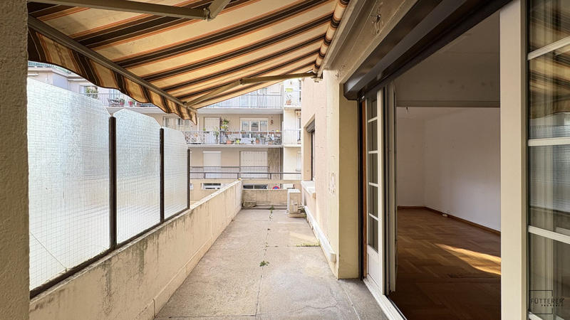 Appartement - 83 m² - 4 pièces