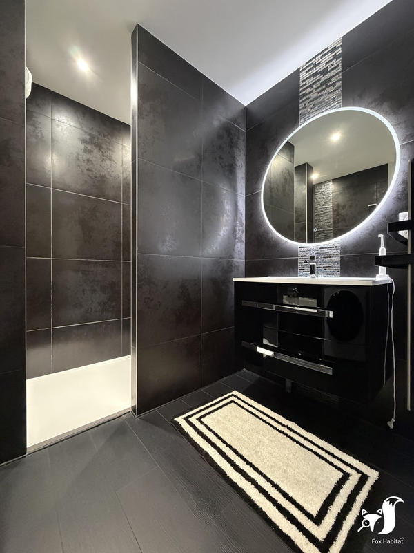 Maison - 170 m² - 1 pièce