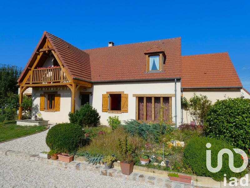 Maison - 180 m² - 7 pièces