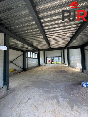 Local commercial - 165 m²