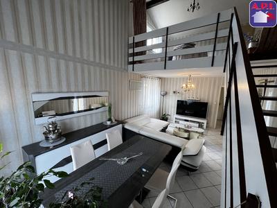 Maison - 115 m² - 5 pièces