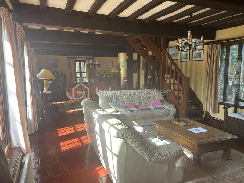 Chaumière - 170 m² - 6 pièces