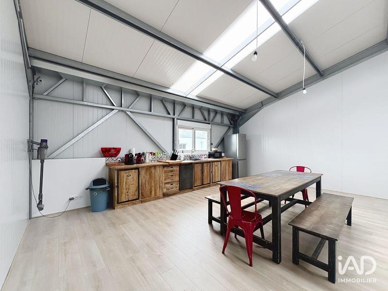 Local commercial - 255 m²