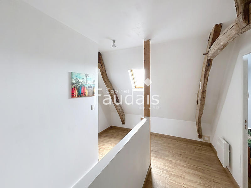 Maison - 110 m² - 6 pièces