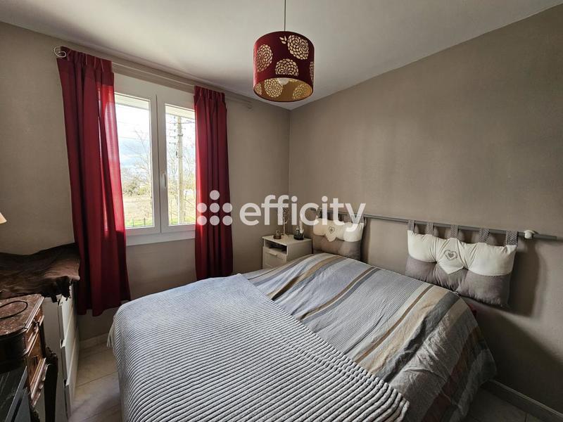 Appartement - 85 m² - 5 pièces