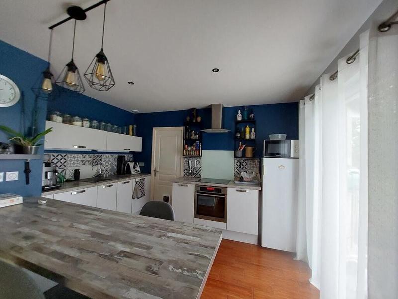 Maison - 140 m² - 5 pièces