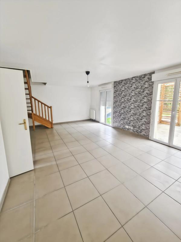 Maison - 98 m² - 5 pièces