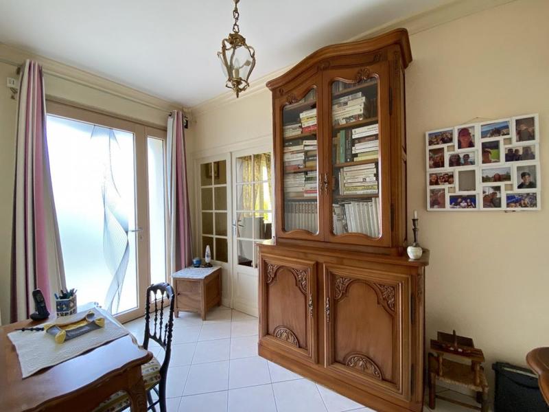 Maison - 205 m² - 4 pièces