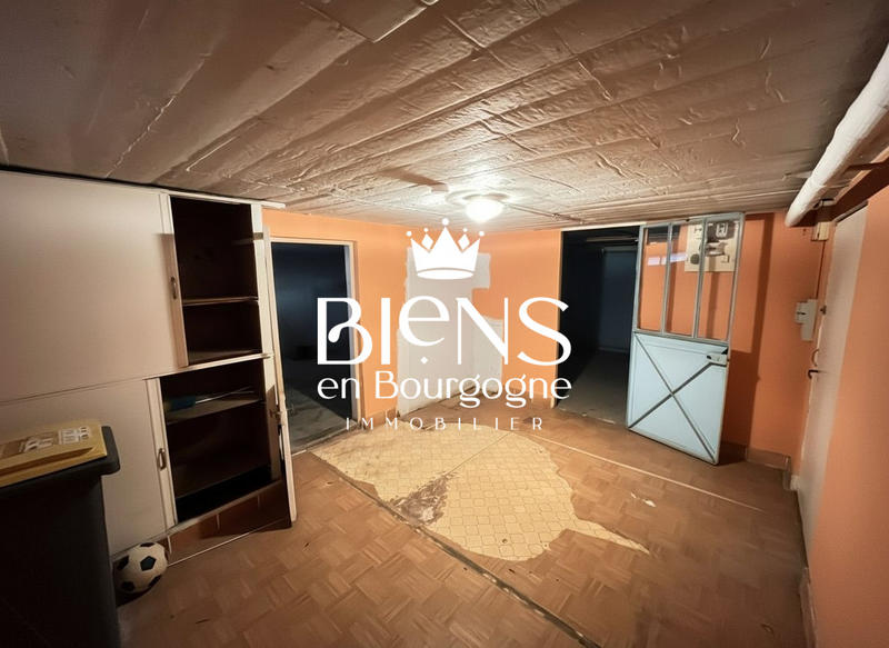 Maison - 85 m² - 5 pièces