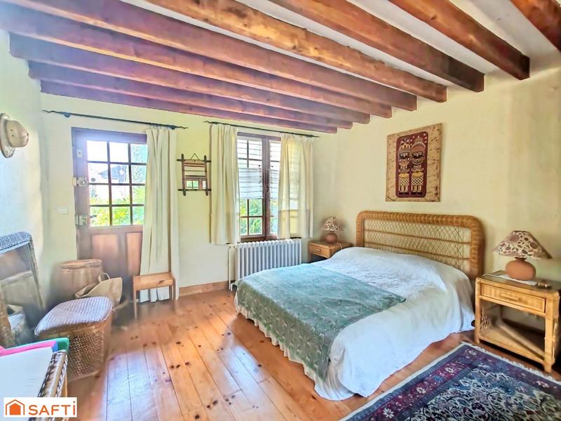 Maison - 200 m² - 6 pièces