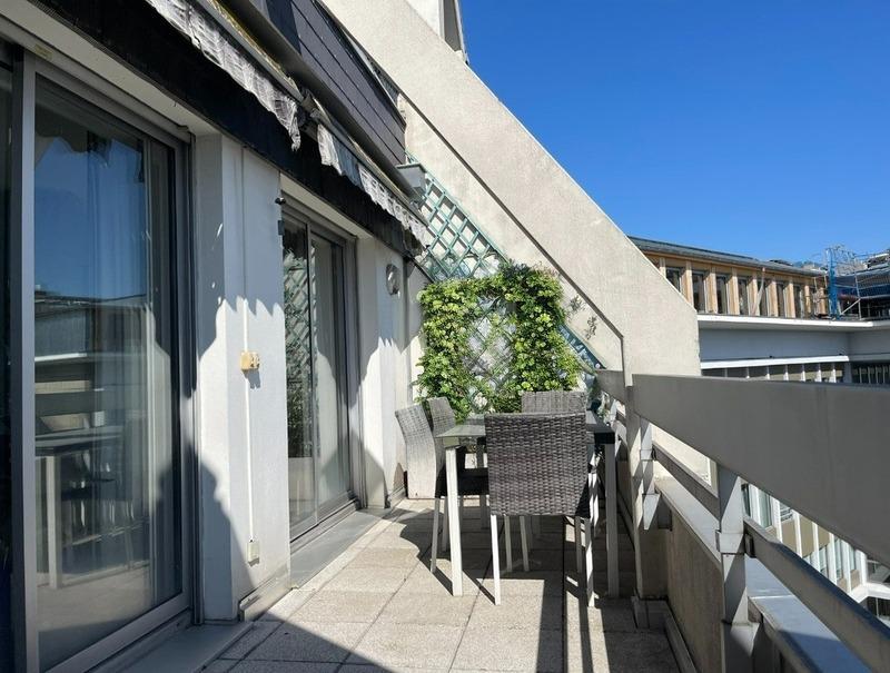 Appartement bourgeois - 135 m² - 5 pièces