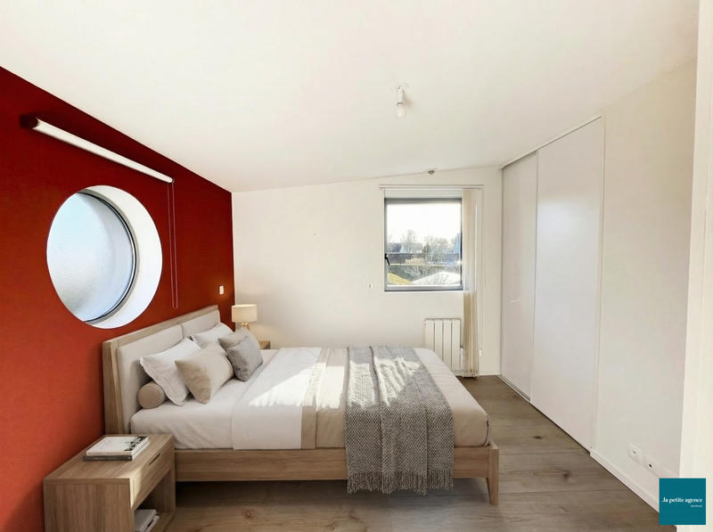 Maison traditionnelle - 142 m² - 6 pièces