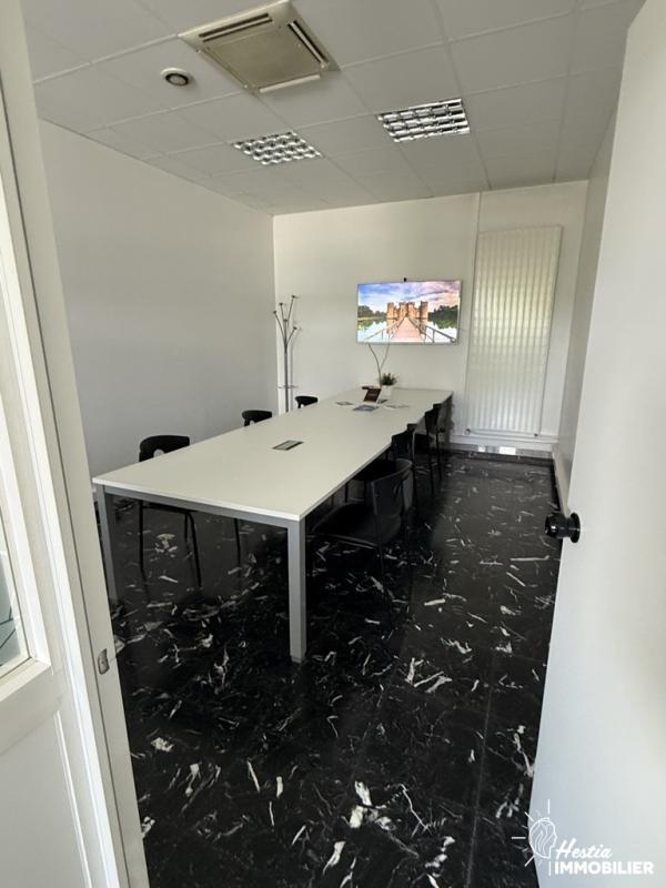 Bureau - 354 m²