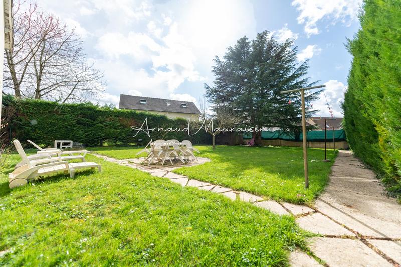 Maison - 142 m² - 6 pièces