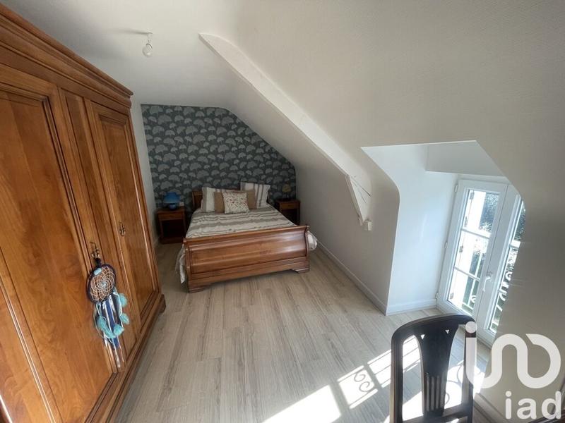 Maison - 215 m² - 11 pièces