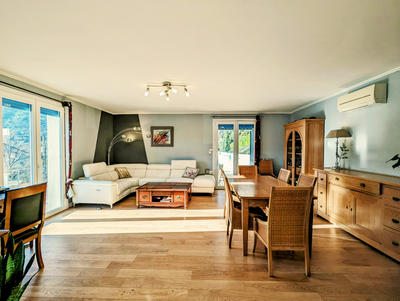 Villa - 149 m² - 6 pièces