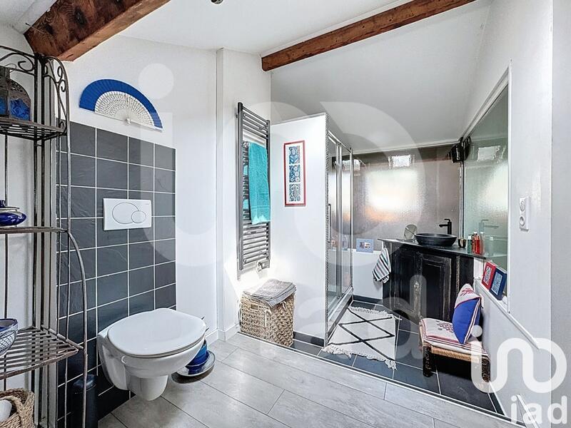 Maison - 175 m² - 7 pièces