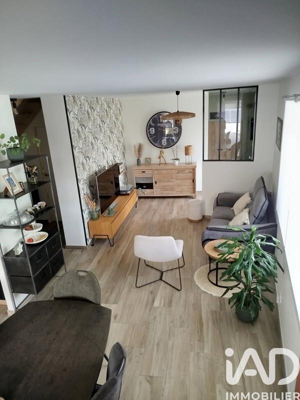 Maison - 96 m² - 5 pièces