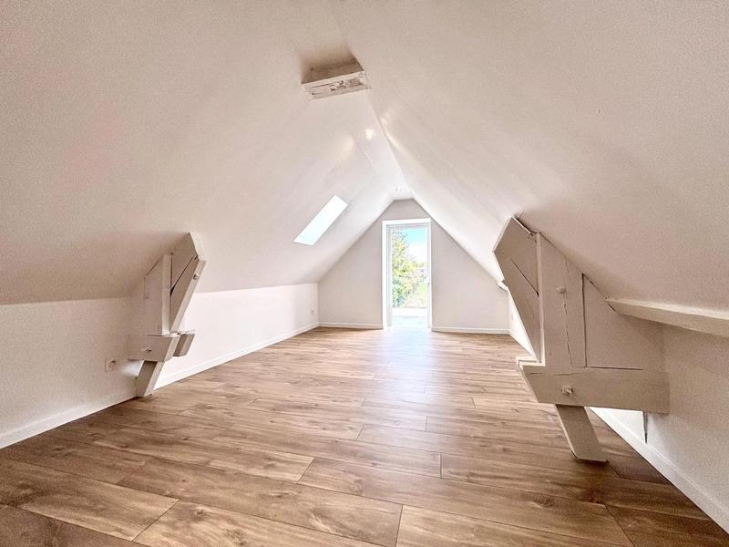 Maison traditionnelle - 113 m² - 6 pièces