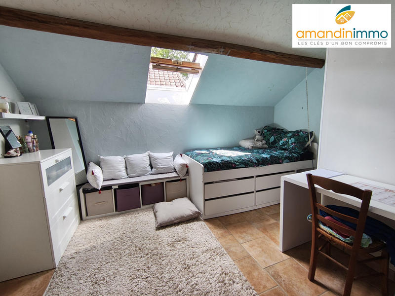 Maison - 81 m² - 5 pièces