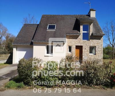 Maison - 88 m² - 4 pièces