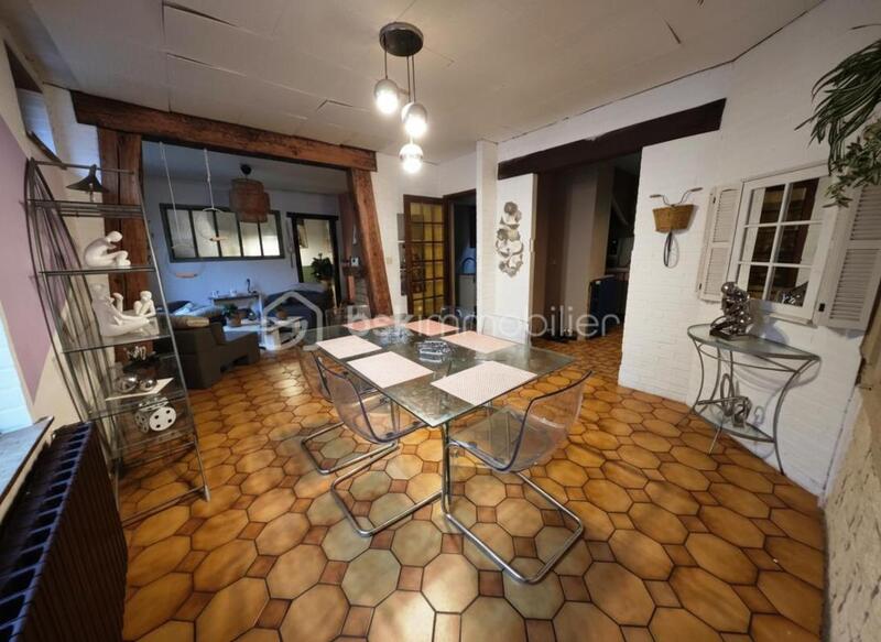 Maison - 155 m² - 10 pièces