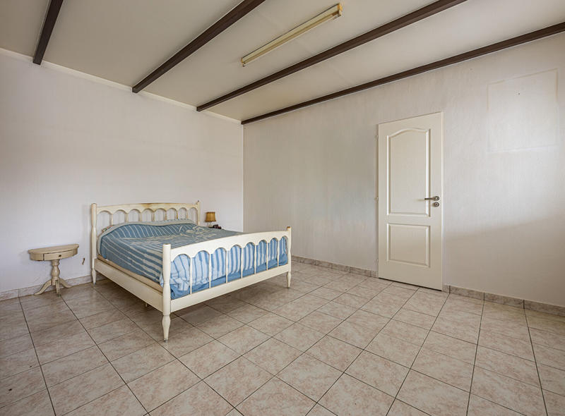 Maison - 201 m² - 7 pièces