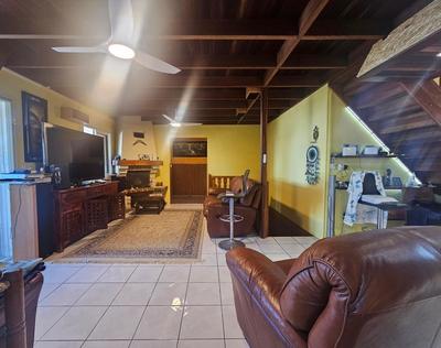 Maison - 301 m² - 9 pièces