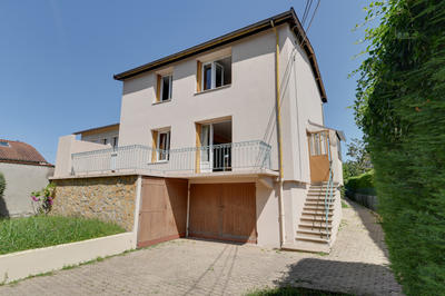 Maison - 114 m² - 5 pièces