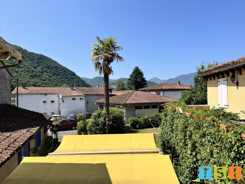 Maison - 450 m² - 21 pièces